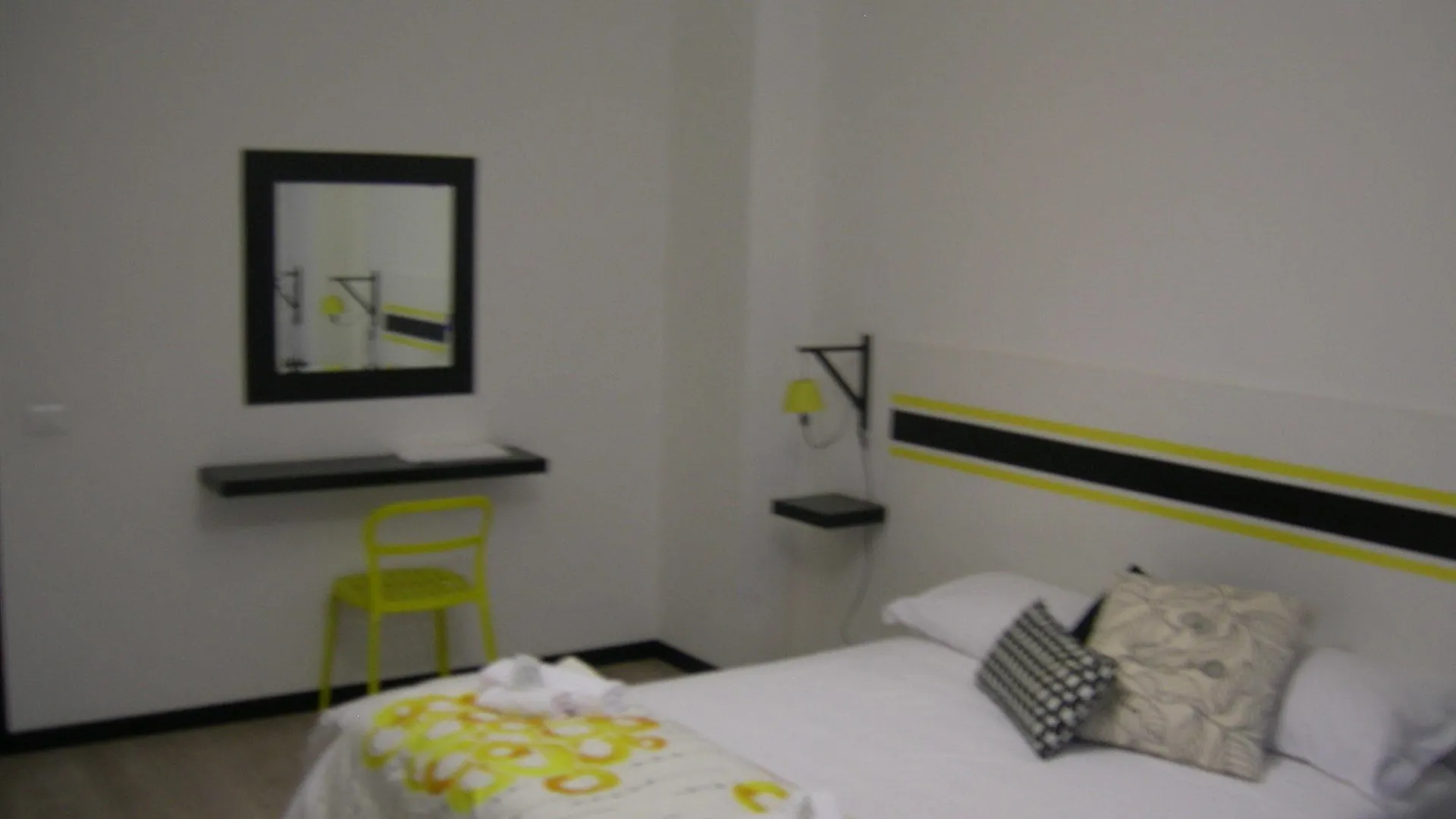 Iron Bridge Accomodation Rome Italy