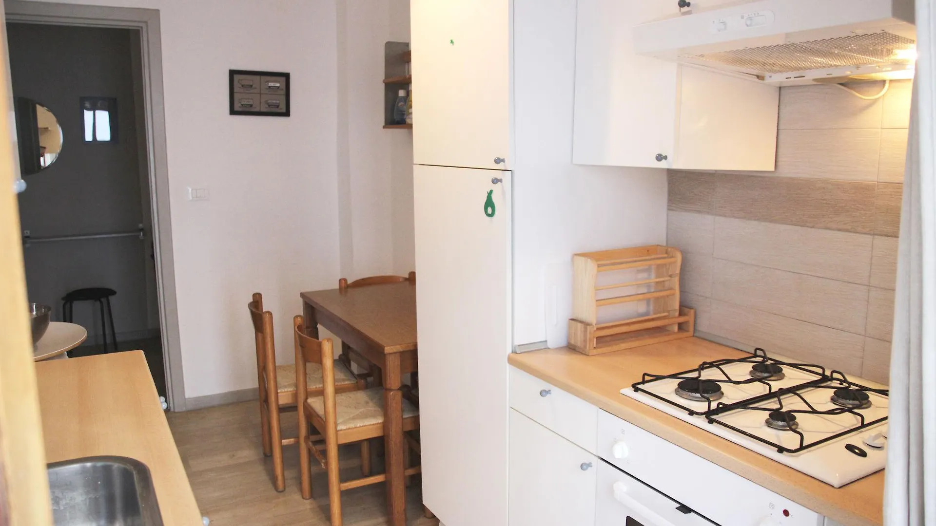 ** Hotel Iron Bridge Accomodation Rome Italy