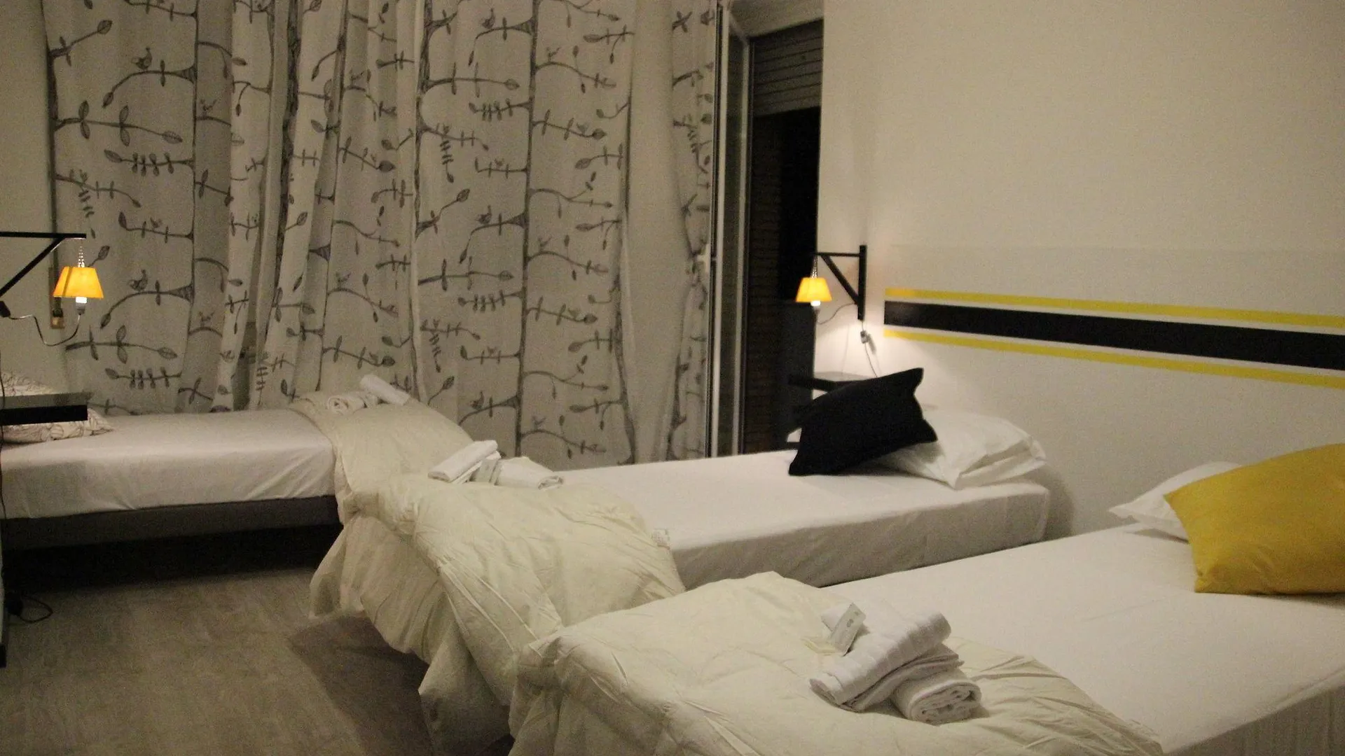 Iron Bridge Accomodation Hotel Rome